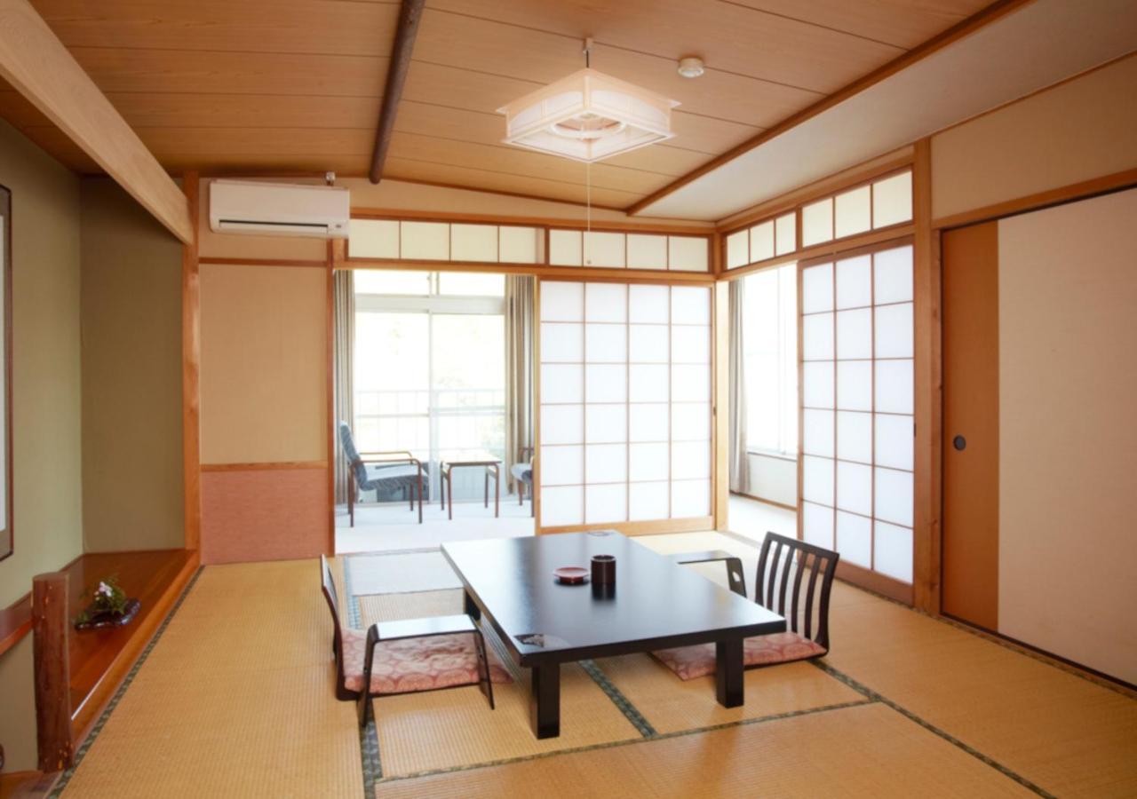 Unzen Iwaki Ryokan Экстерьер фото